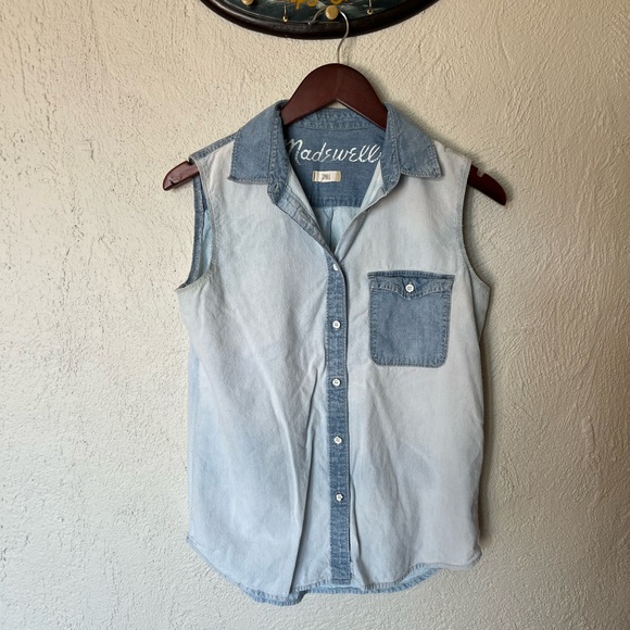 Madewell Two Tone Denim Button Down Tank Top - Picture 2 of 11